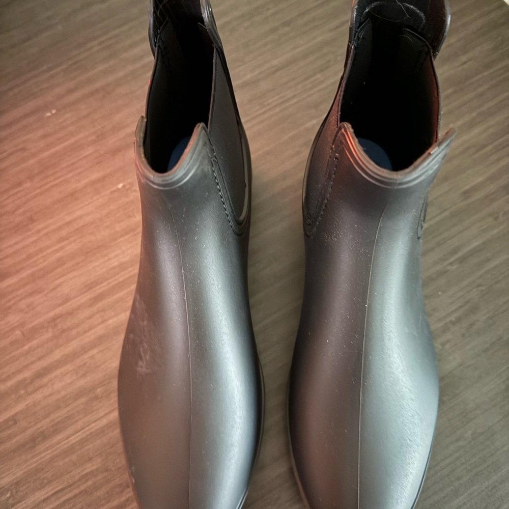 Stylish Black Chelsea Rain Boots